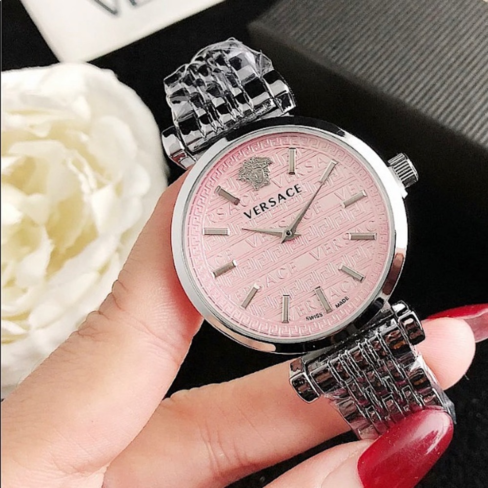 Luxury Watch for womens.